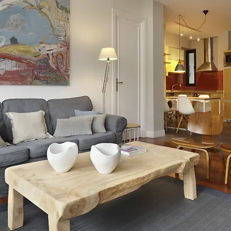 Zubiri Plaza By Feelfree Apartamento